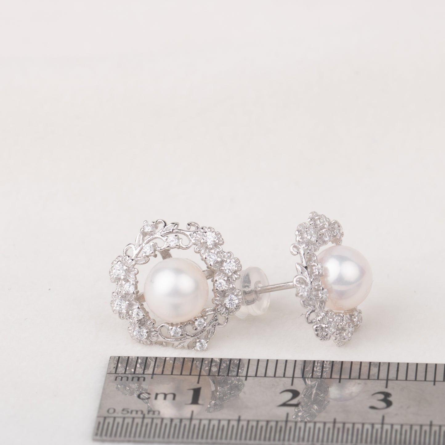 Natural Freshwater Earing Pearl